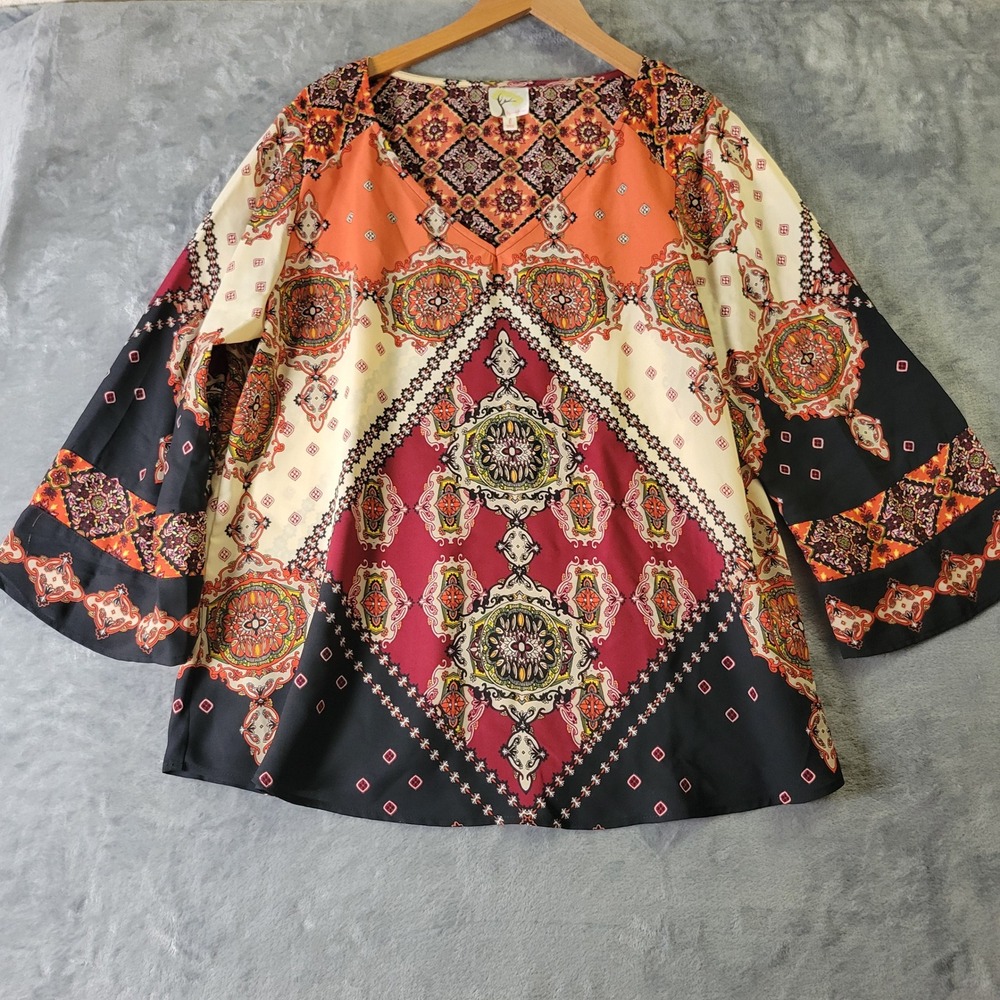 Fig and Flower Boho Mandala Tile Print Top Large Bell Sleeve Cottagecore